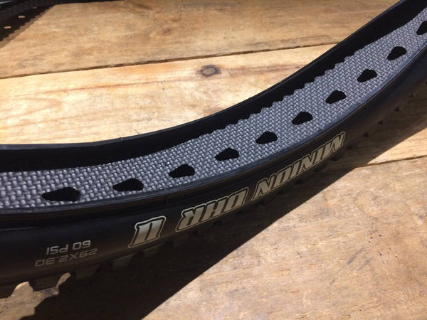 CSIXX - Foamo tire insert EXTRA WIDE (for tire from 2.5" to 3.0" wide)