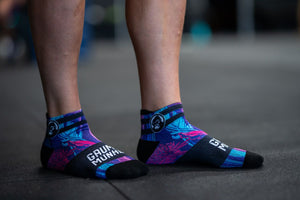 GRUMPY MONKEY - Short Premium Printed Socks (Ultra Violet)