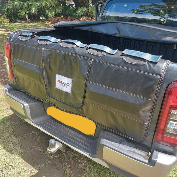 Pickup Tailgate protection and bike carrier for 5 bicycles
